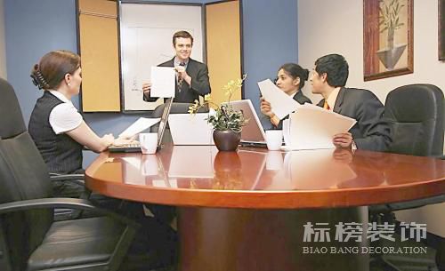 1000平米的辦公室如何設(shè)計裝修？